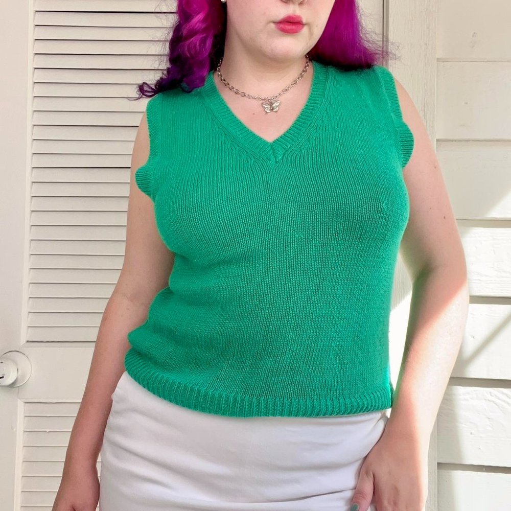 Vintage green sweater vest